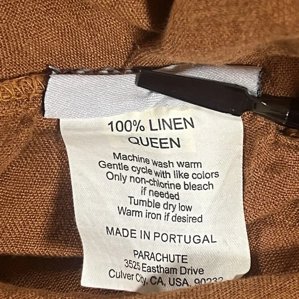 Parachute Terra Burnt Orange Queen Fitted Sheet Two Standard Pillowcovers Shams